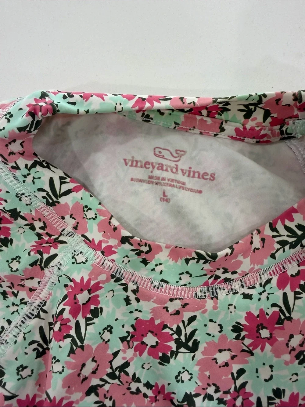Vineyard Vines Girls Long Sleeve Floral Rash Guard Swim Top Size Large (14)